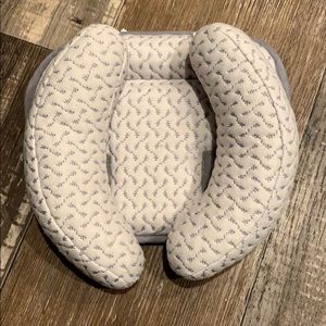 Adjustable icomfort infant car seat headrest